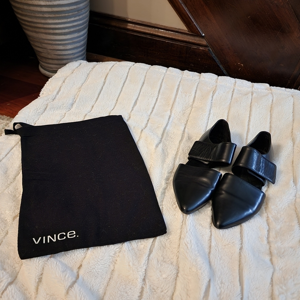 Vince Black Niven Flat Shoe Size 7